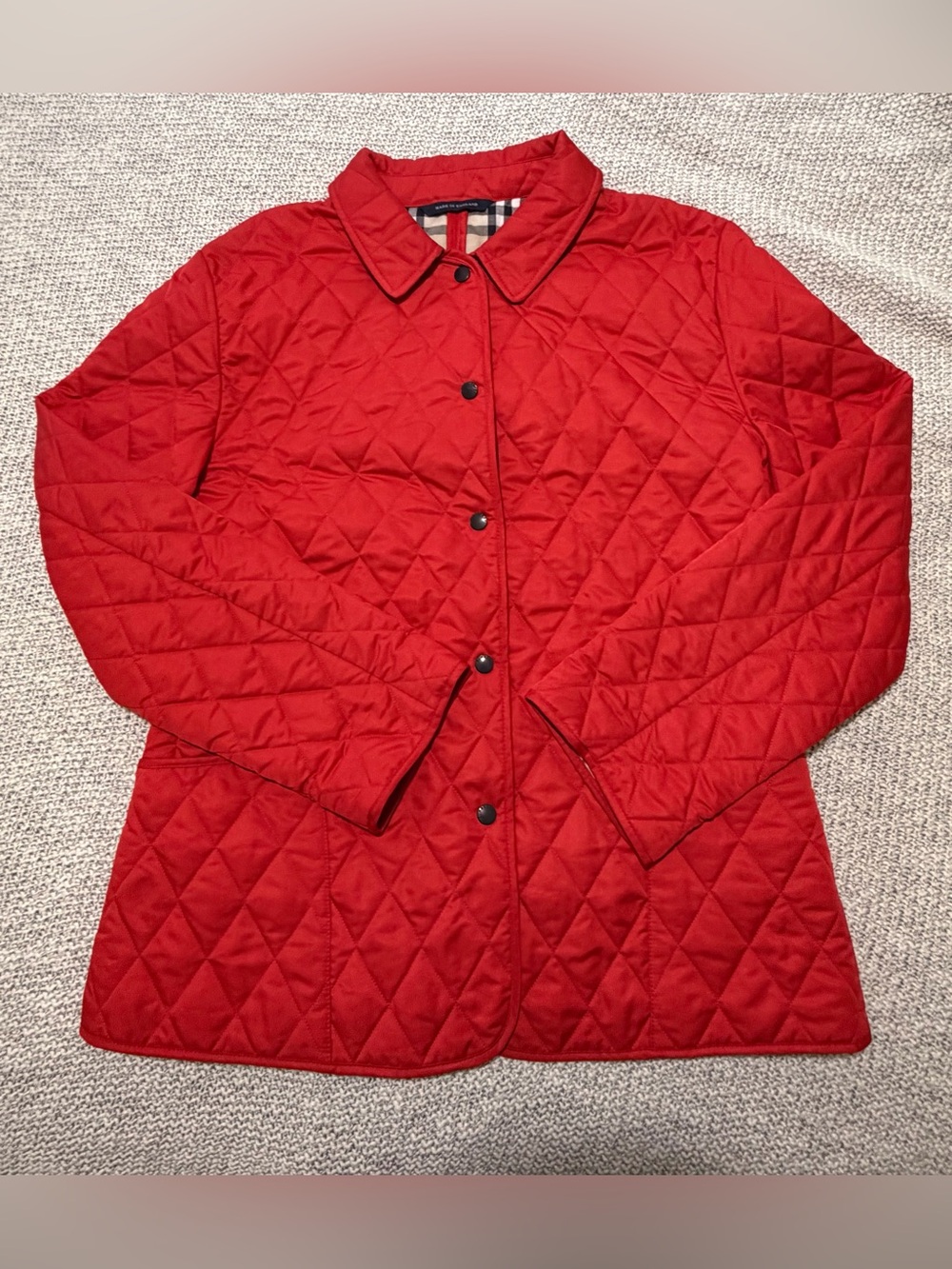 BURBERRY LONDON Red Quilted Fabric Constance Button Down Jacket Size XL